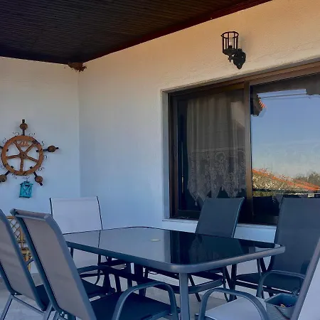 Holiday home Thomis *
