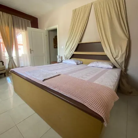 Holiday home Thomis