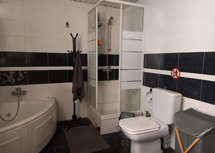 Thomis * Néa Iráklia